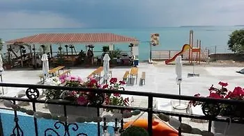 Fantasy Ξενοδοχείο 3*