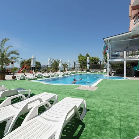 Fantasy Hotell 3*