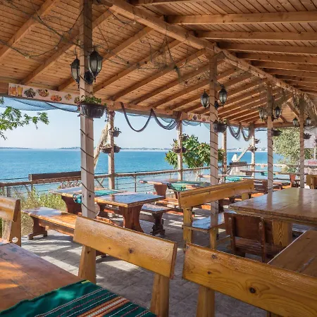 Fantasy Ξενοδοχείο 3*